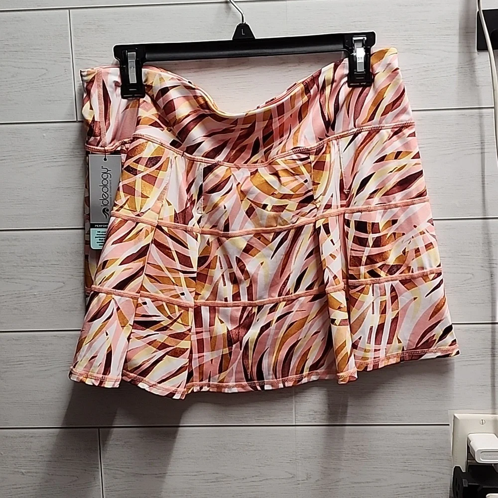NWT Womens Skort - Picture 1 of 5